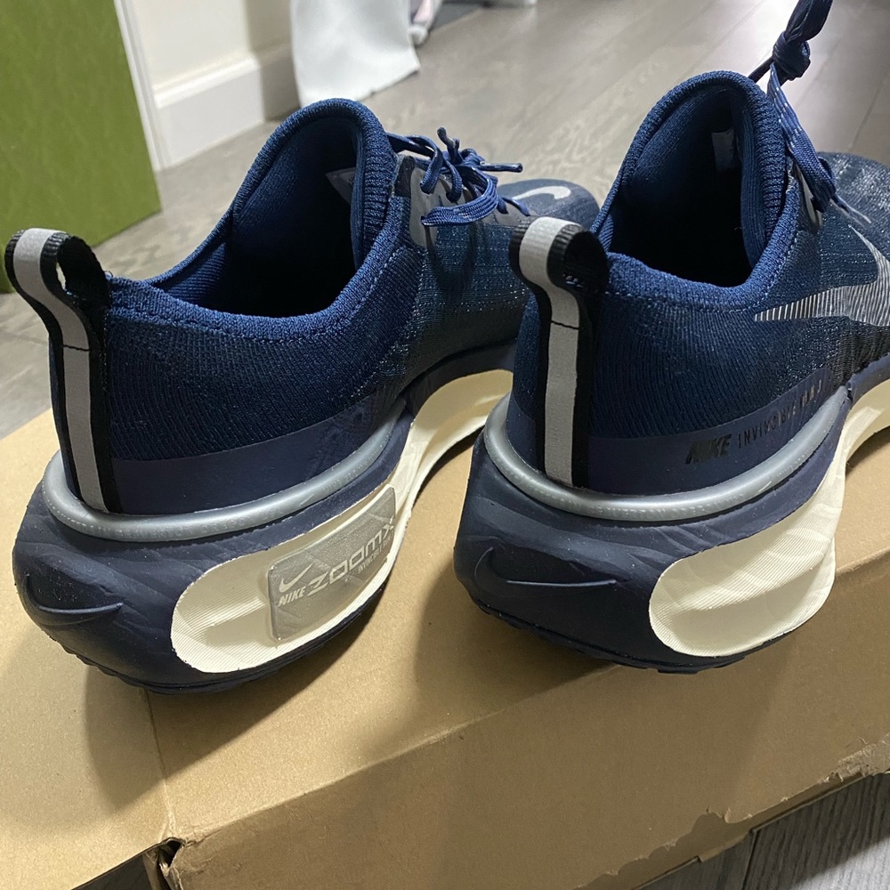 Nike Invincible 3